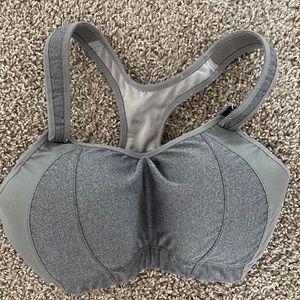 High support sports bra with front adjust